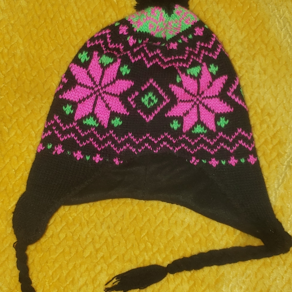 Girls knit Peruvian beanie